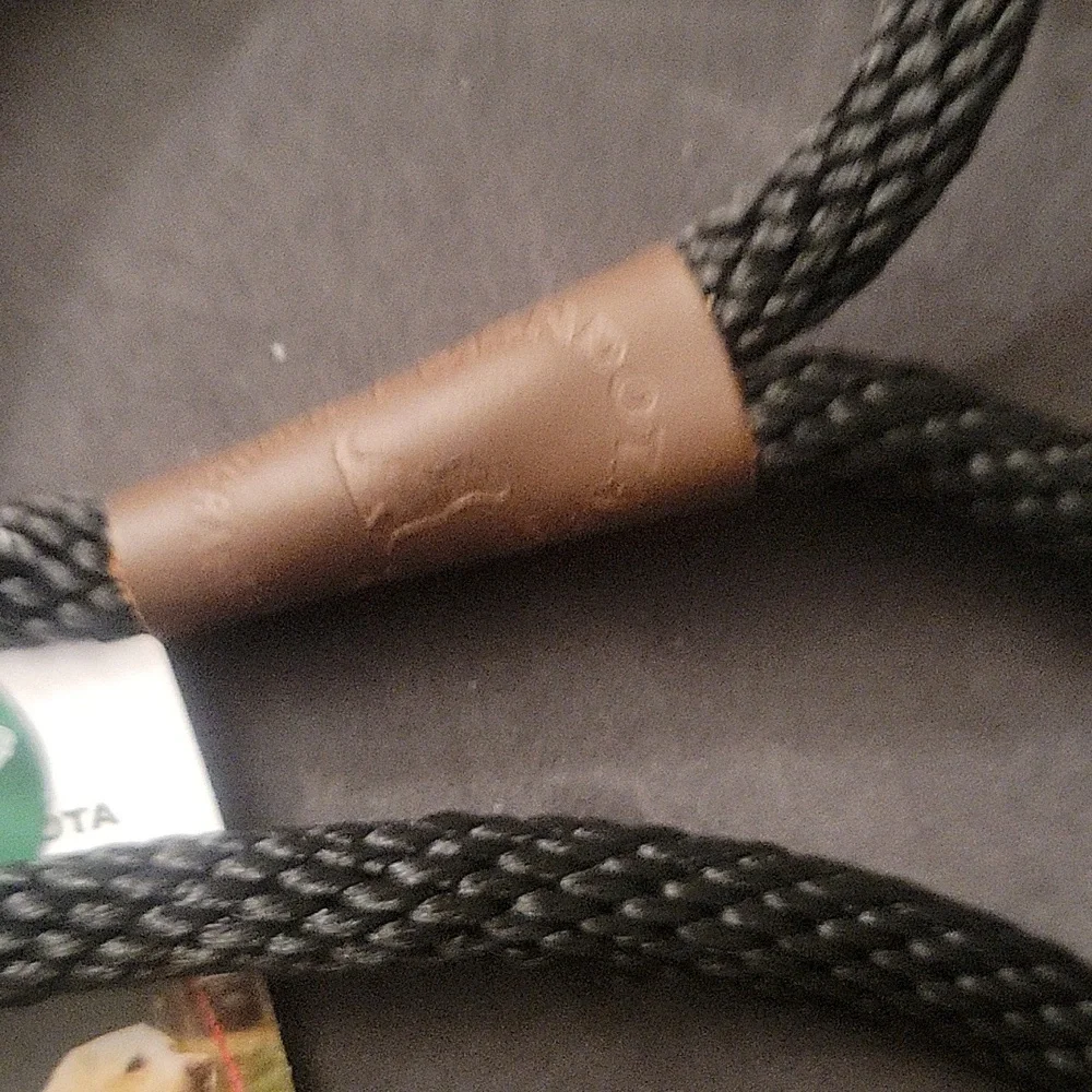 Black Dog Leash - Picture 4 of 5